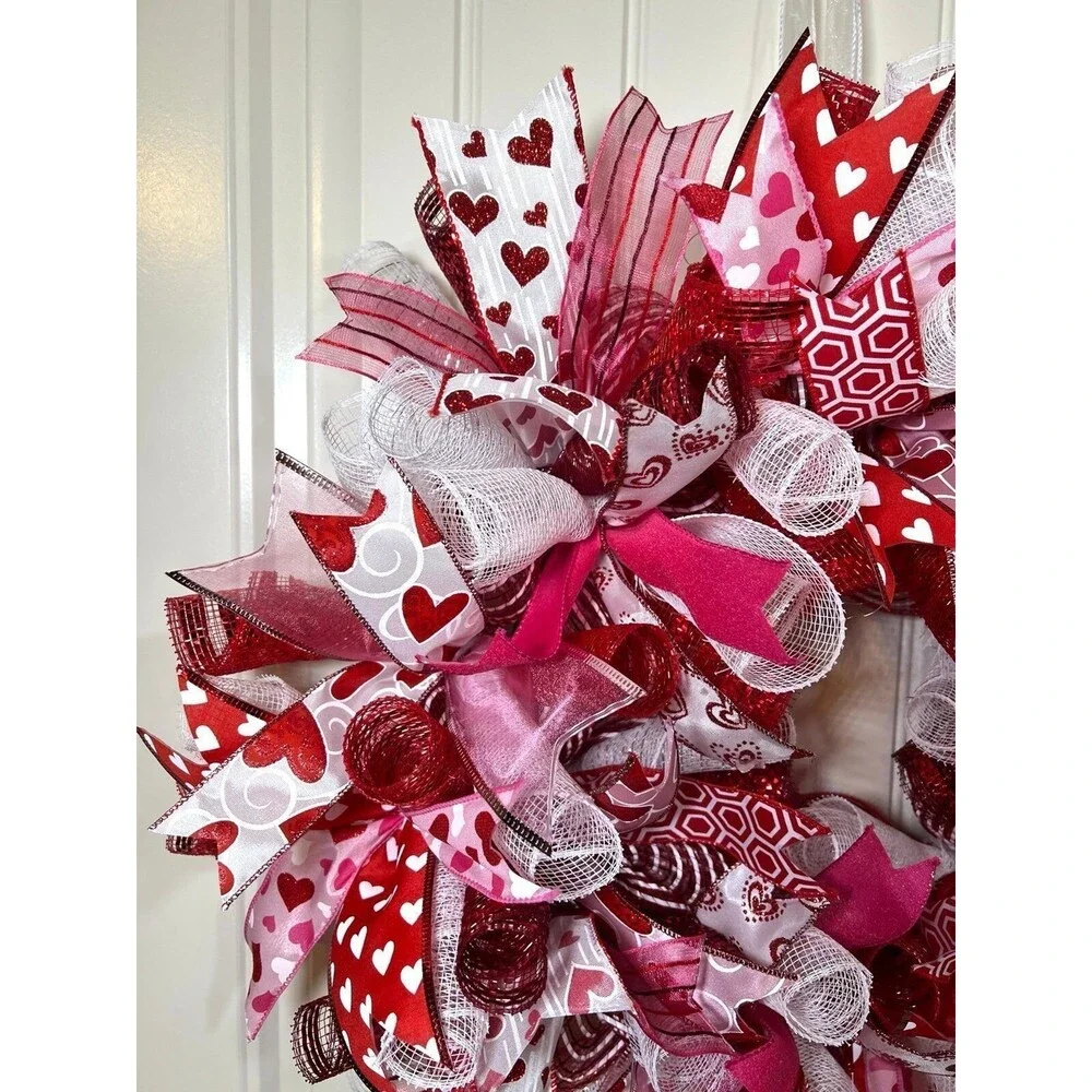 Handmade 22” Valentine’s Day Ribbon Mesh Wreath Hearts in Red & Pink w22